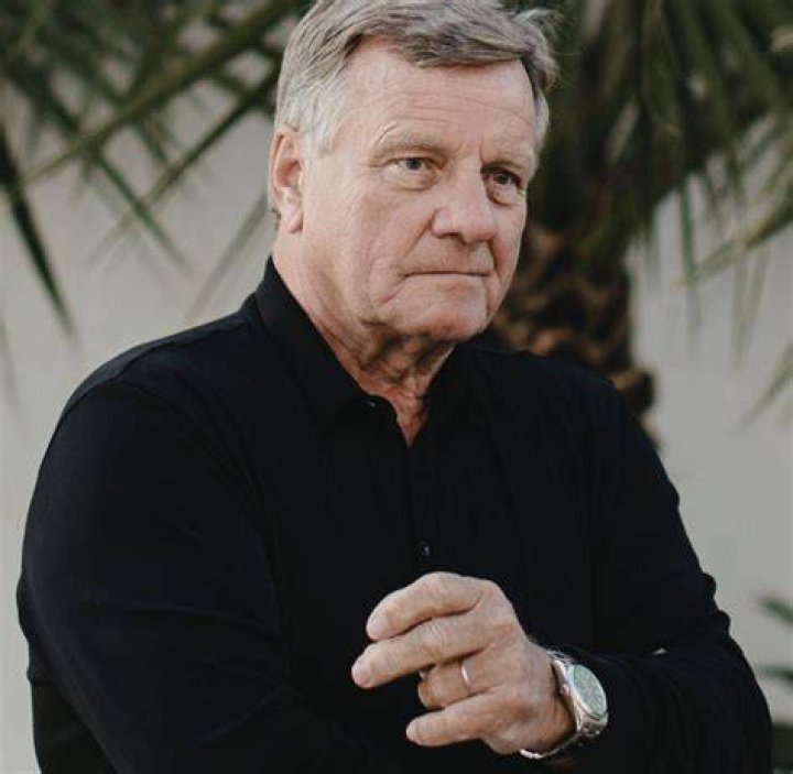 Hartmut Mehdorn Fortune